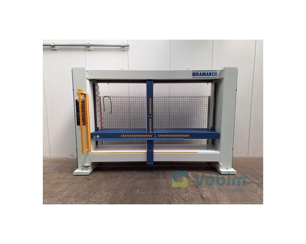 RAMARCH MAKRO - [description_short] - Prasa korpusowa